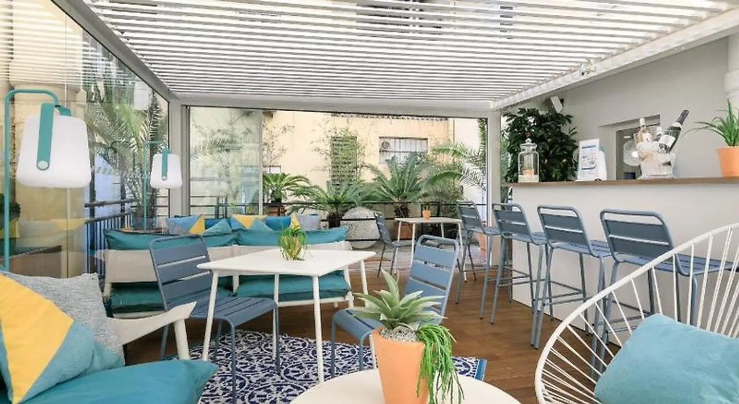 The Deck Hotel Terrasse
