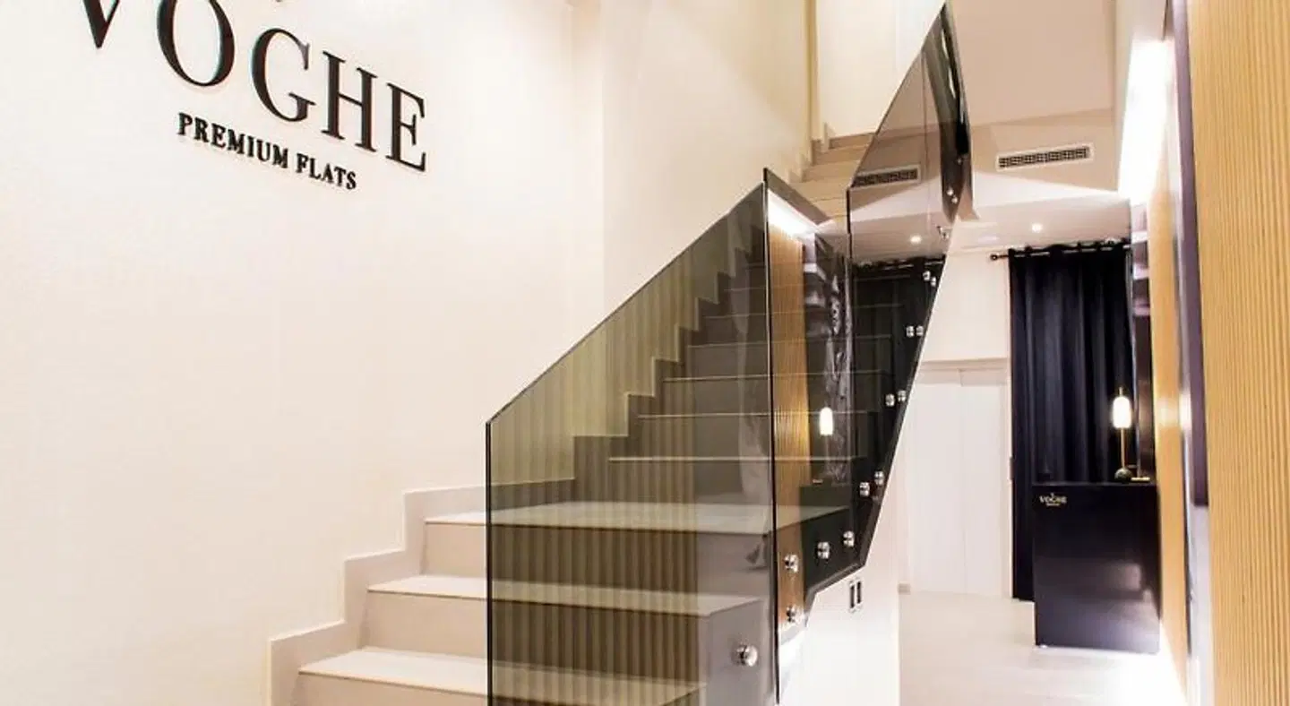 Voghe Premium Flats MODEL_IMPRESSION
