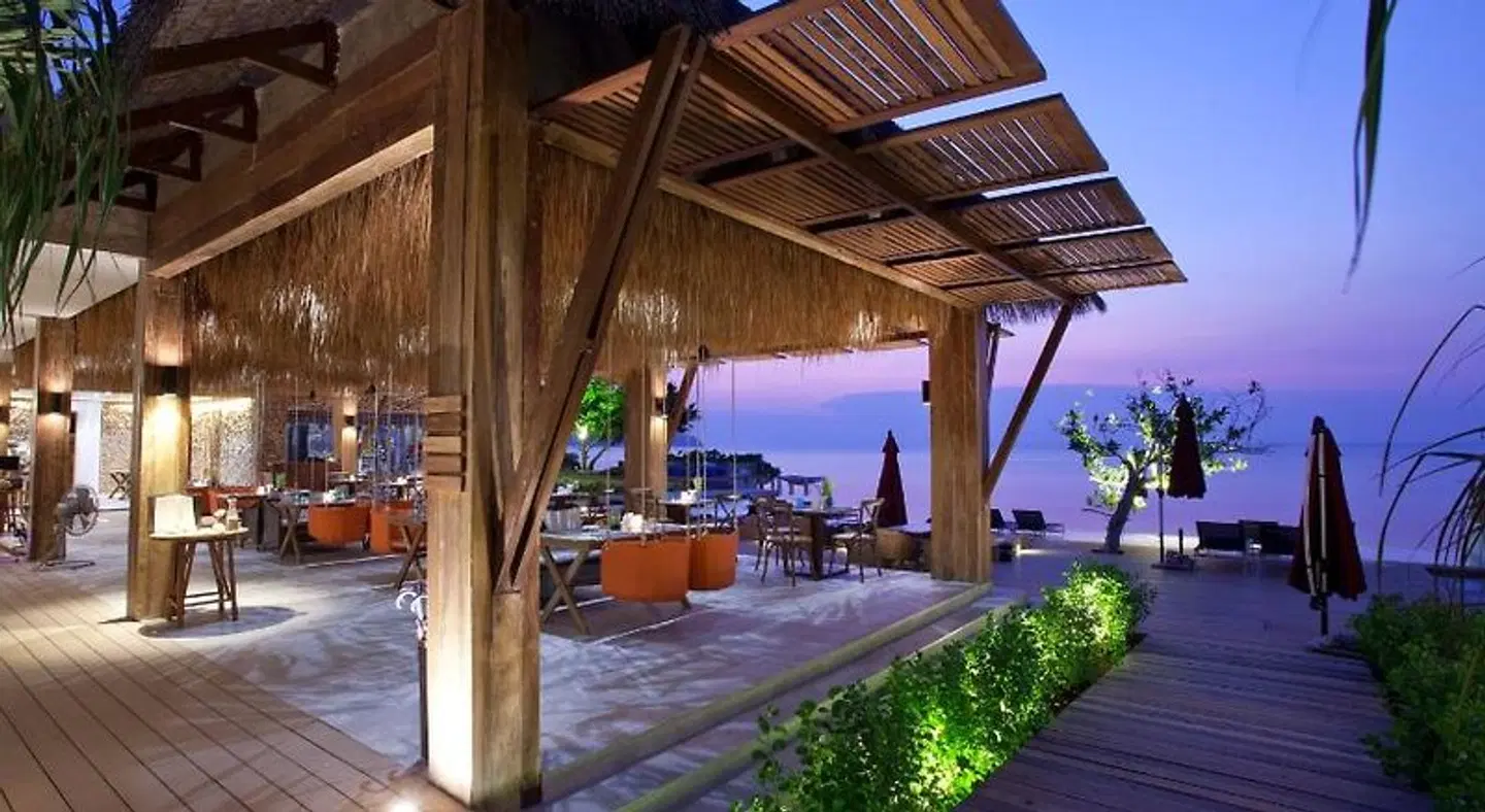 U Pattaya Hotel Terrasse