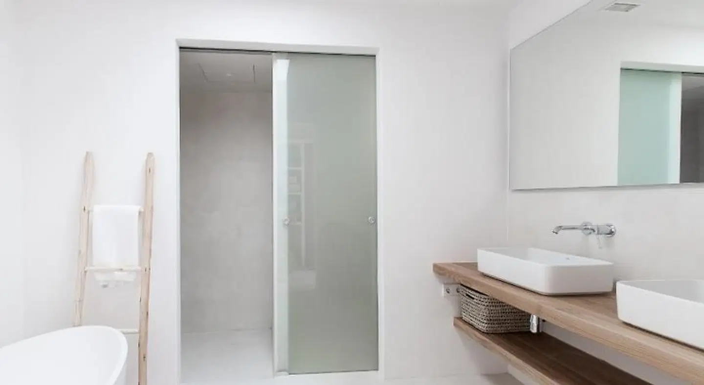 Torre Vella Fontenille Menorca Badezimmer