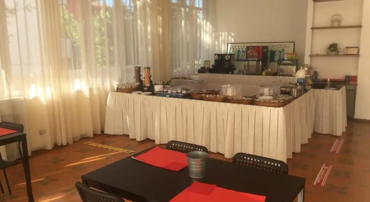 Avana Bar