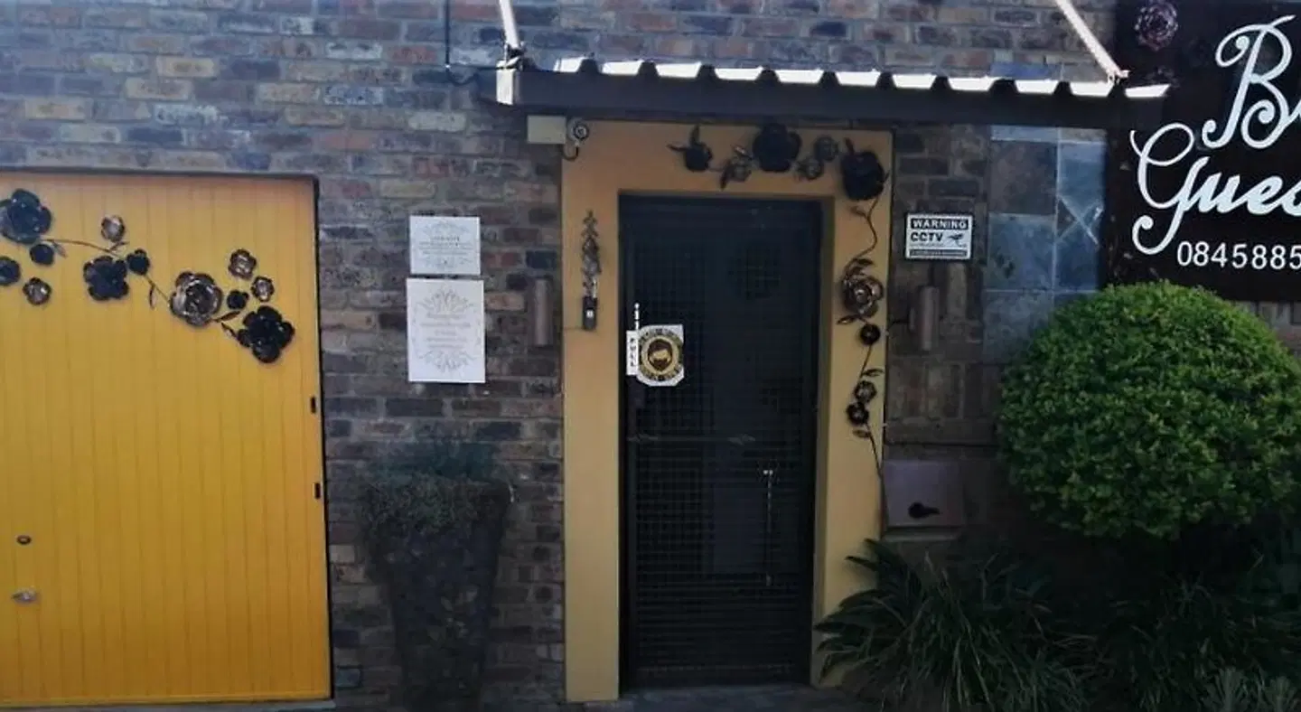 Blessings Guesthouse EXTERIOR