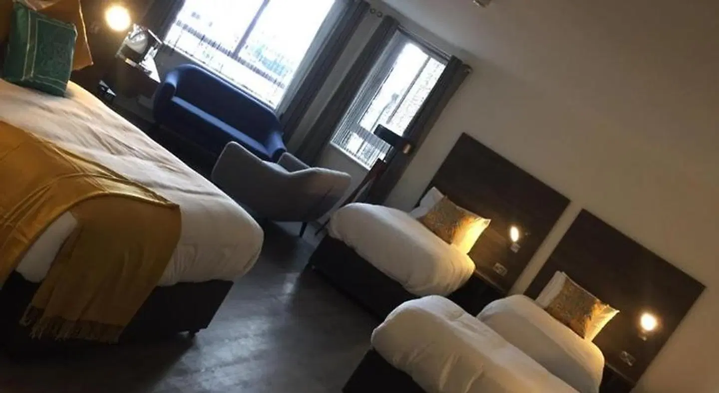 Base Accommodation Dingle HEALTH_BEAUTY