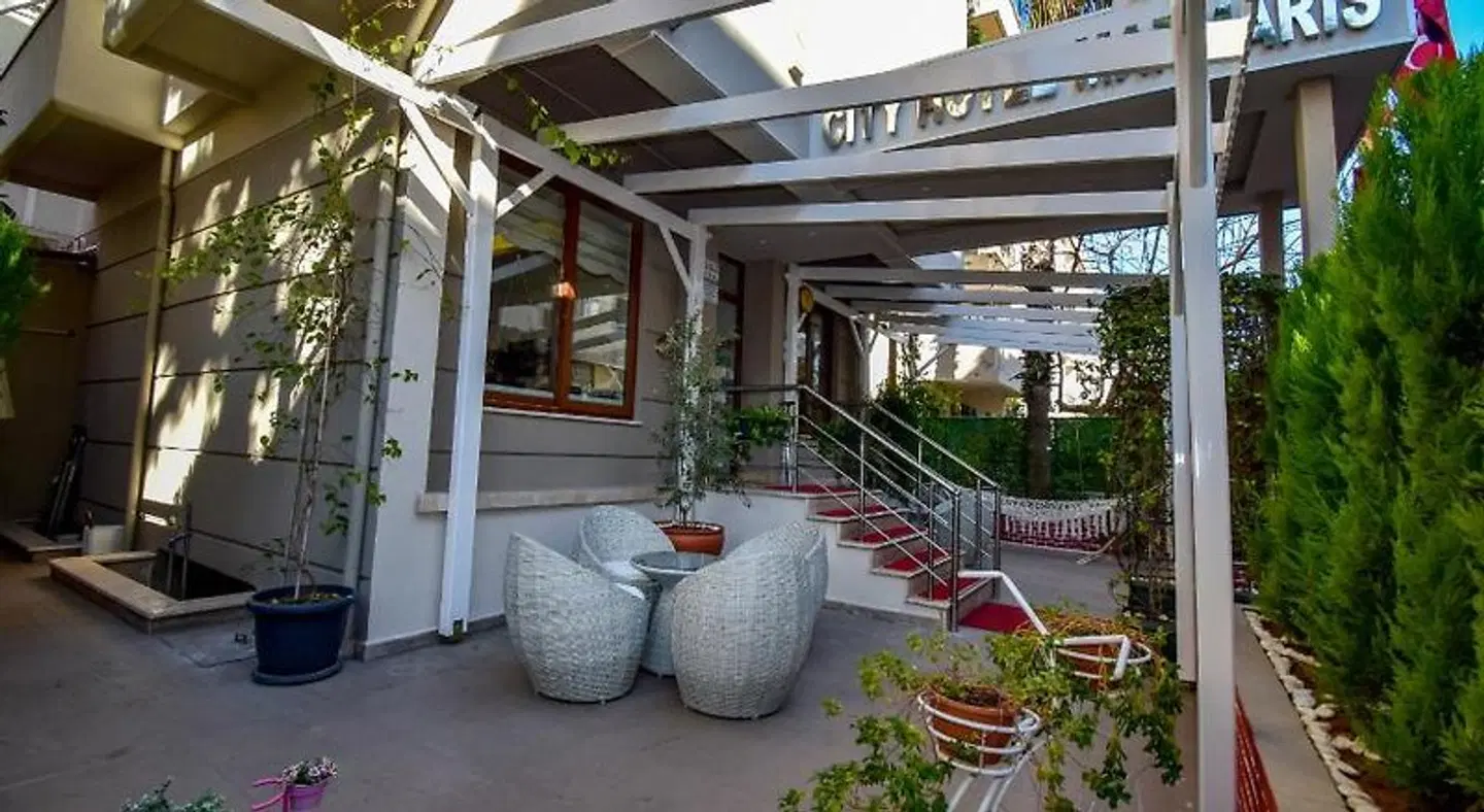 City Hotel Marmaris Terrasse