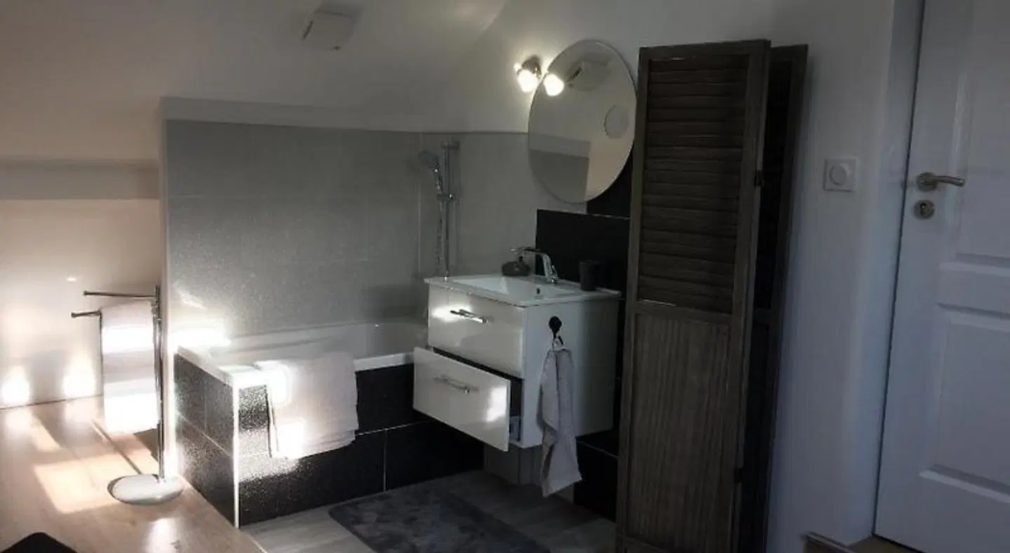 Chambres d'hôtes Au Lévrier de Chessy Badezimmer