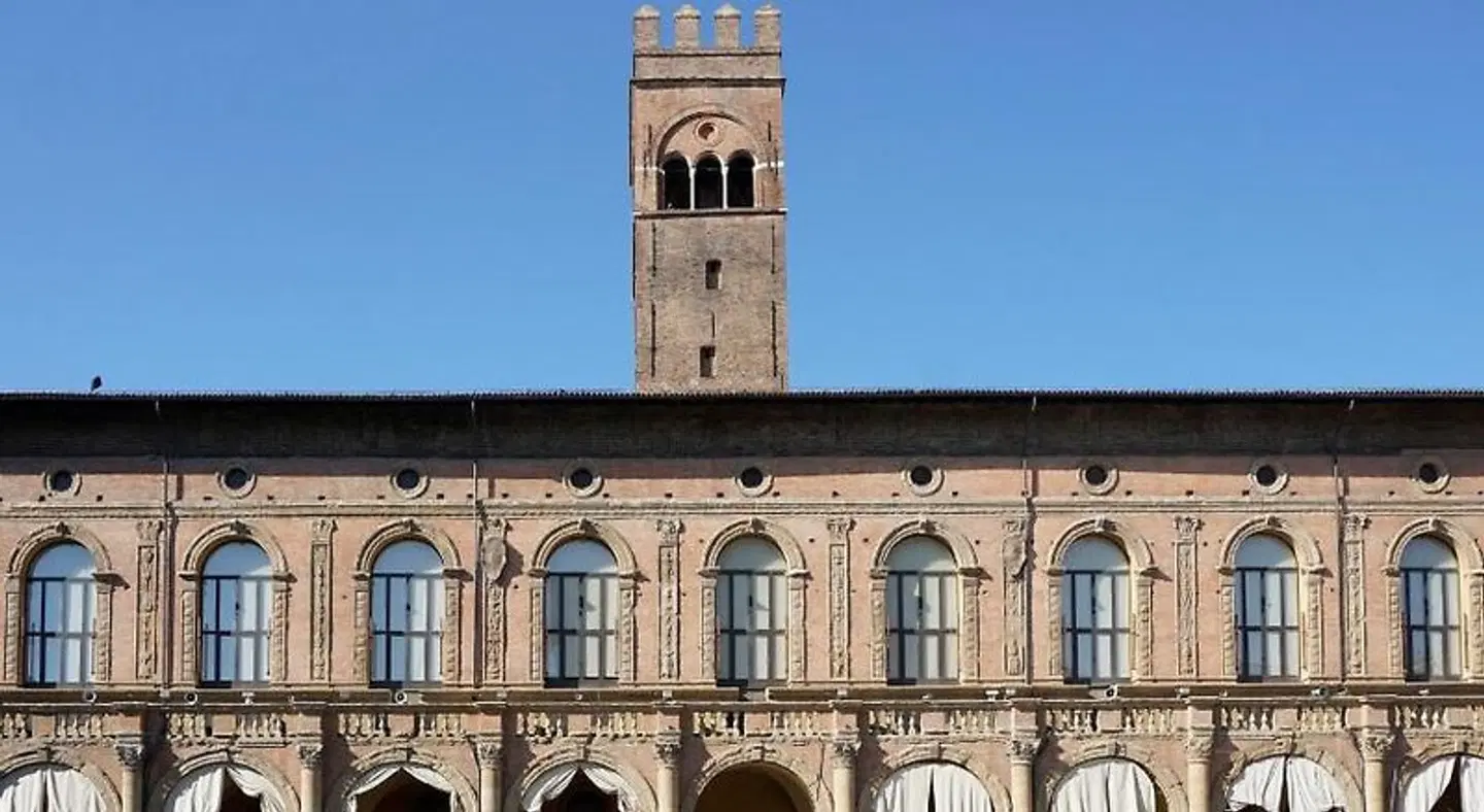 Casa Isolani Piazza Maggiore EXTERIOR