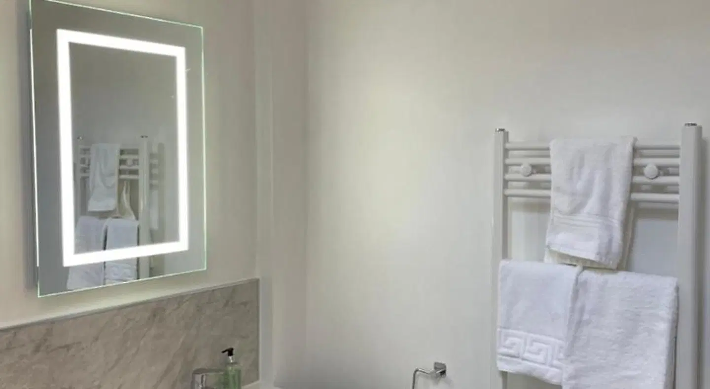Tall Pines Lodges Badezimmer