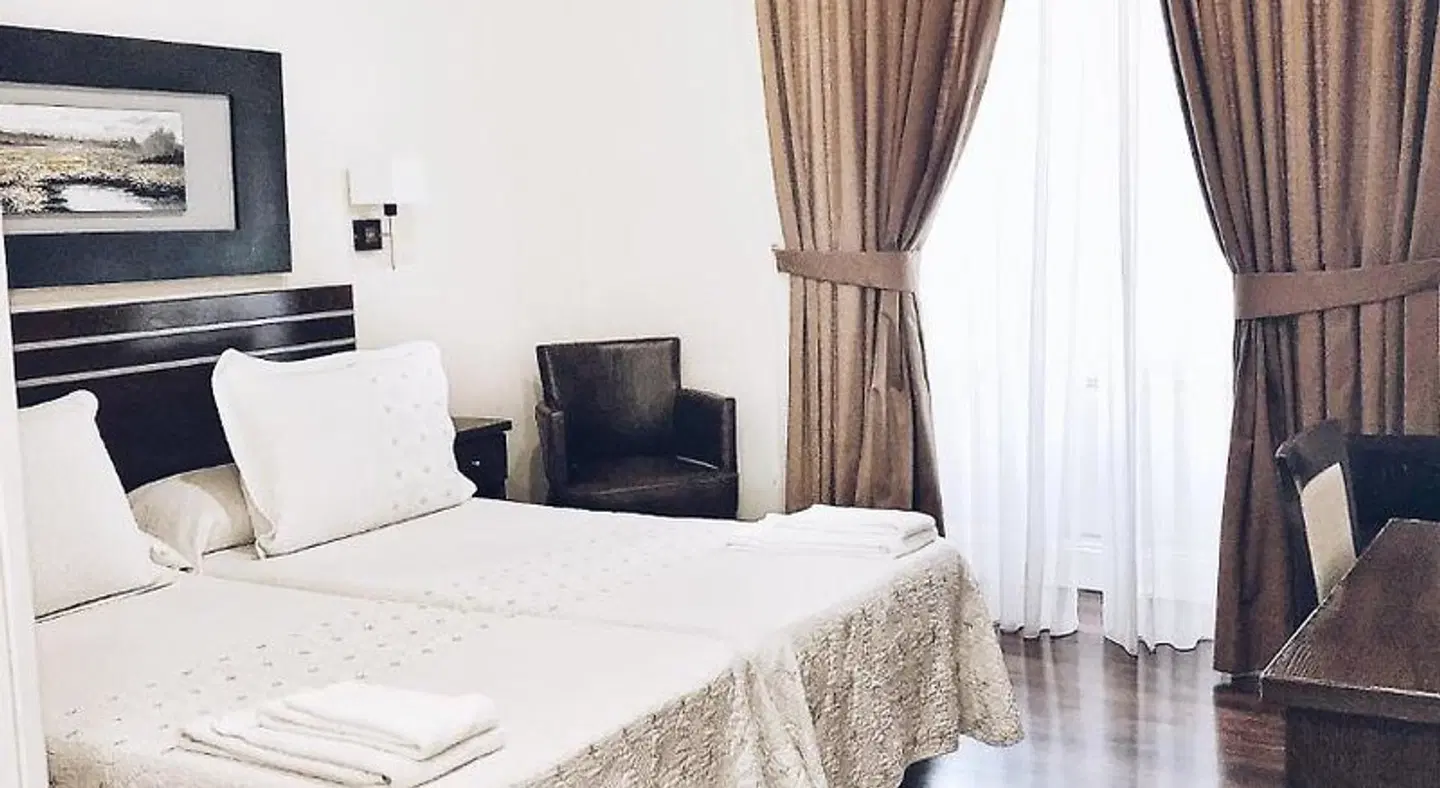 Hostal Mayor ROOM_EXAMPLE