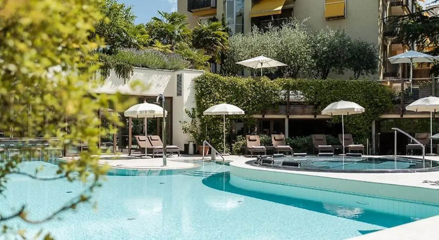 Park Hotel Mignon OUTDOOR_POOL