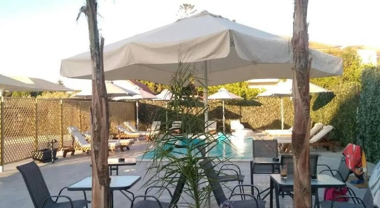 L&C Boutique Apartments Terrasse