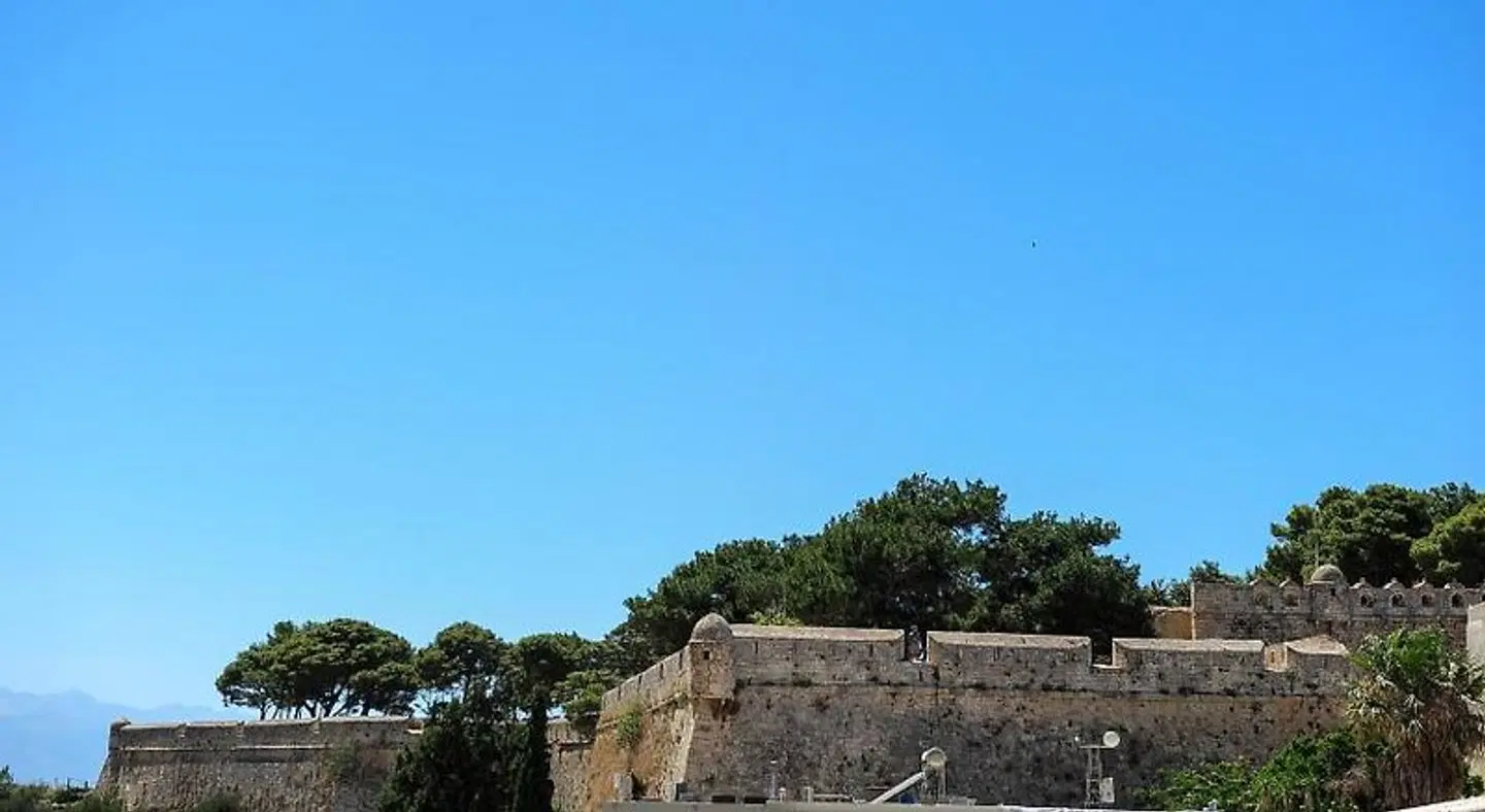 Palazzo Fortezza LANDSCAPE