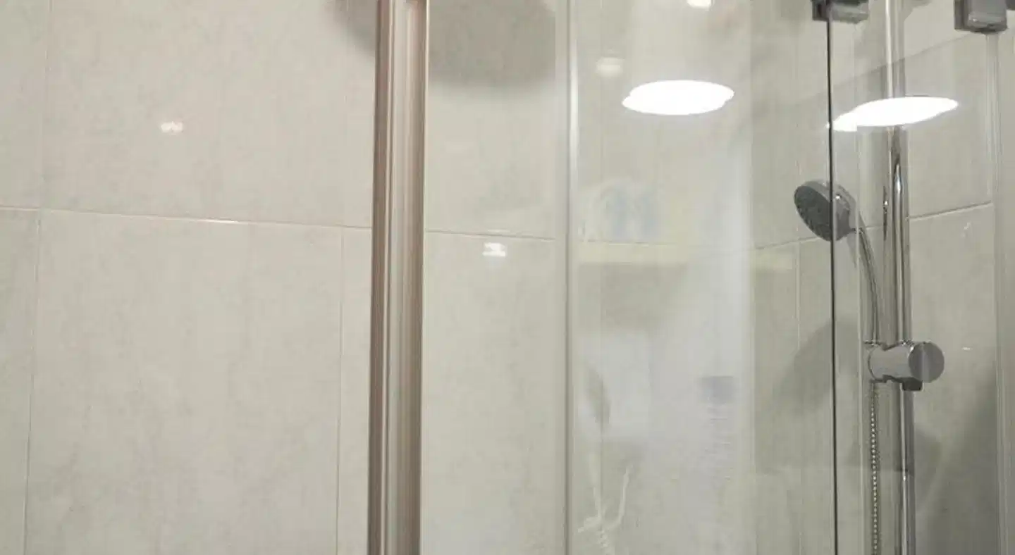 Pensión Urkia Badezimmer