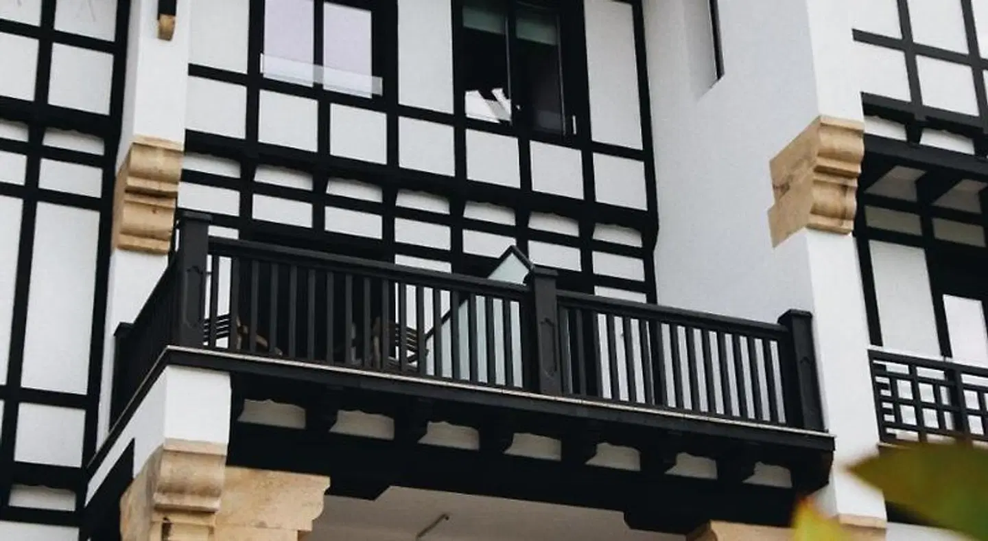 Bidaia Boutique Hotel Hallenbad