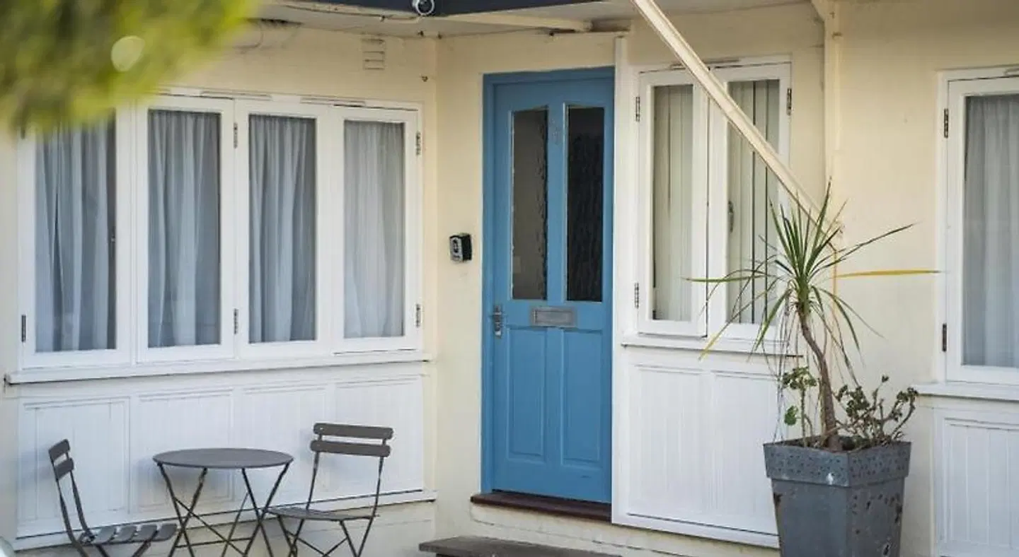 Trinity Mews ROOM_EXAMPLE