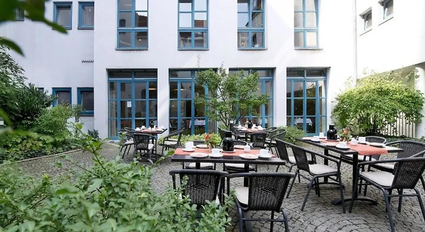 Hanns-Lilje-Haus Garten