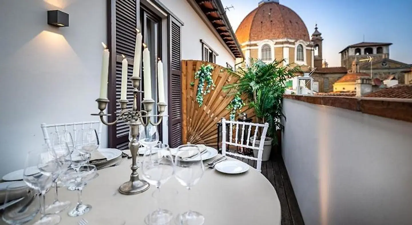 Palazzo dei Conti residenza d'Epoca Terrasse