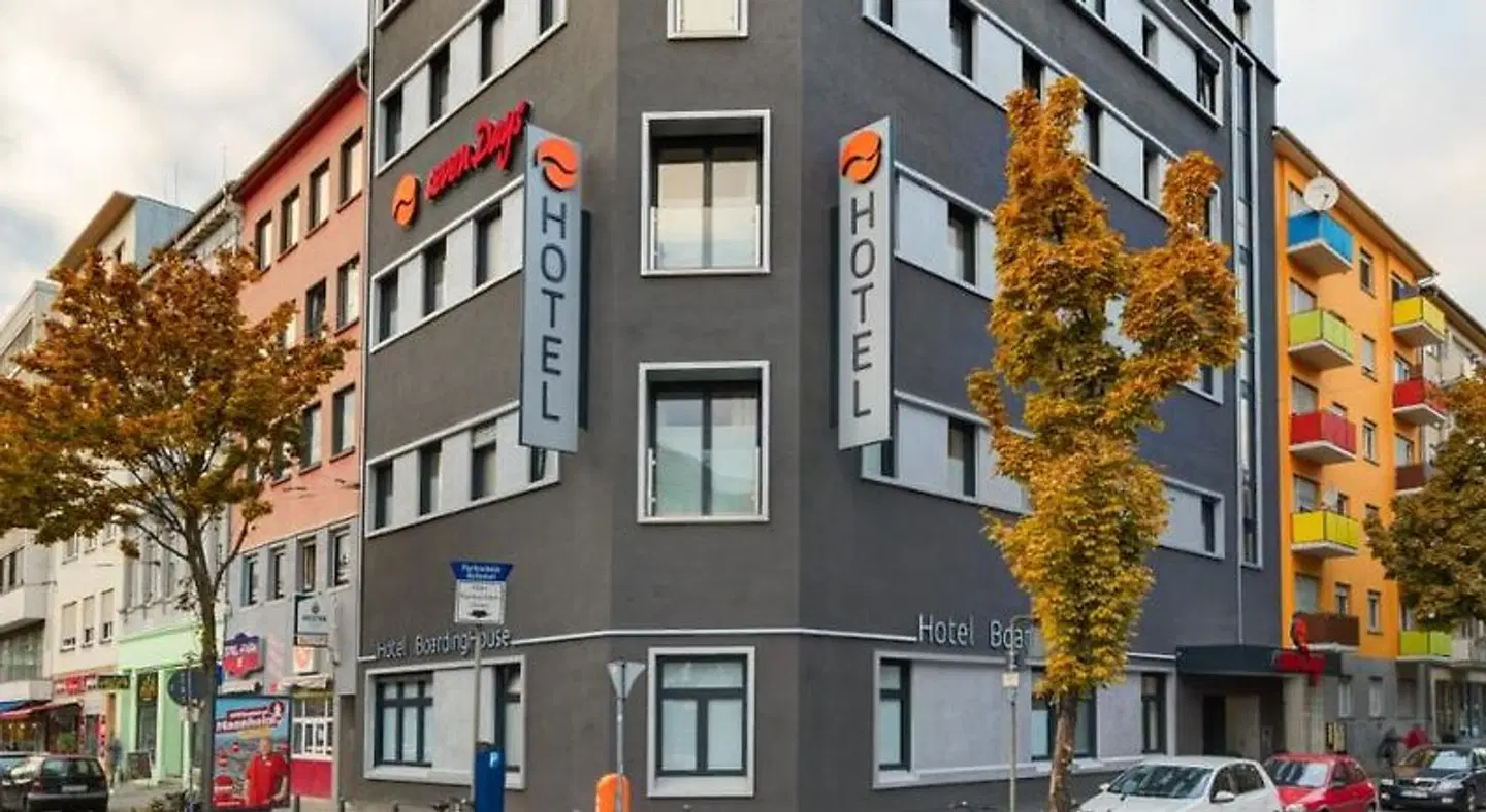 sevenDays Hotel BoardingHouse Mannheim EXTERIOR