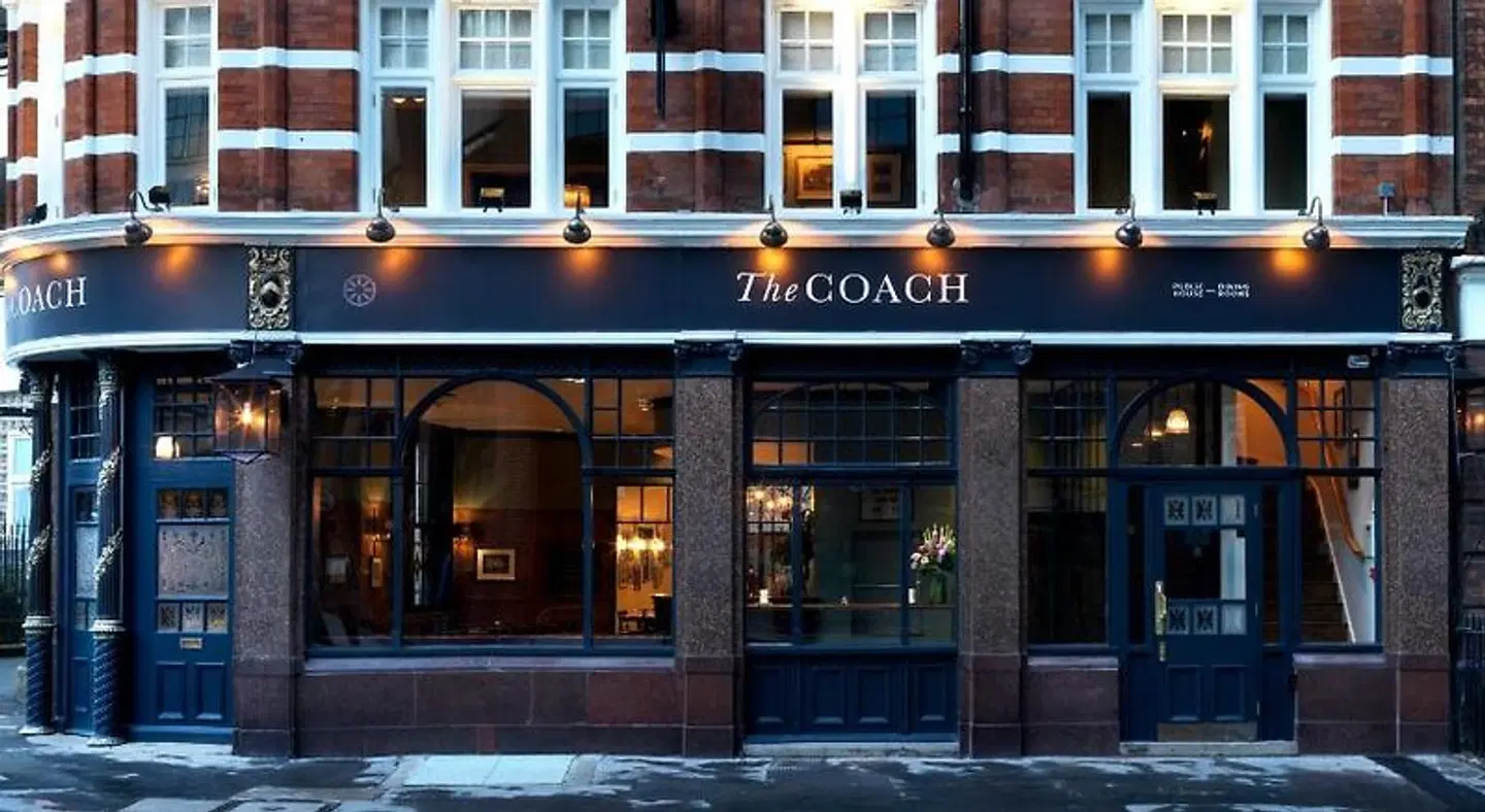 The Coach EXTERIOR
