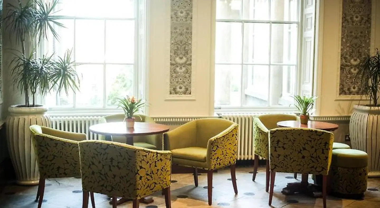 Colwick Hall LOUNGE_LOBBY