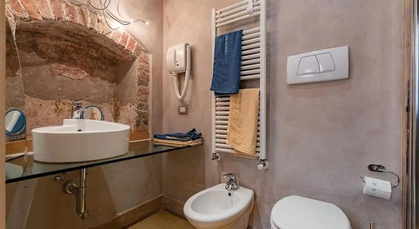 Residenza San Faustino Badezimmer