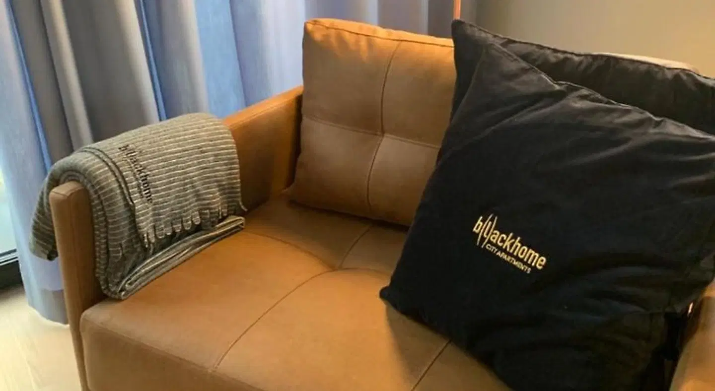 B(l)ackhome City Apartments LOUNGE_LOBBY