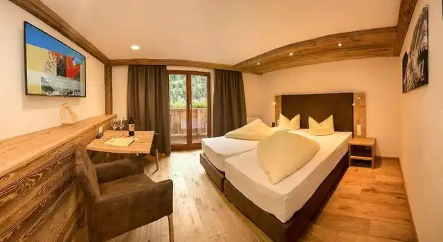 Hotel Edelweiss Wohnbeispiel