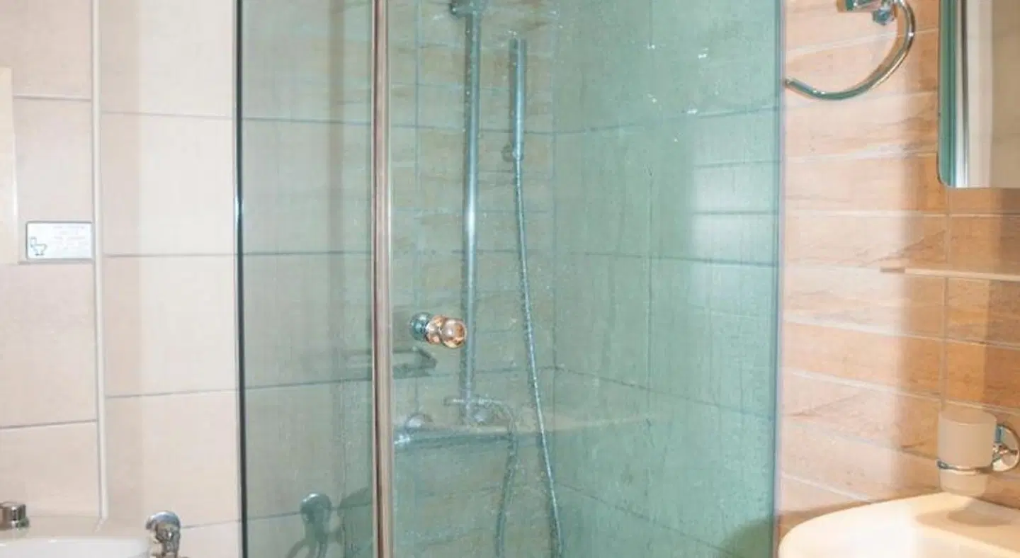 Hotel Zografos Badezimmer