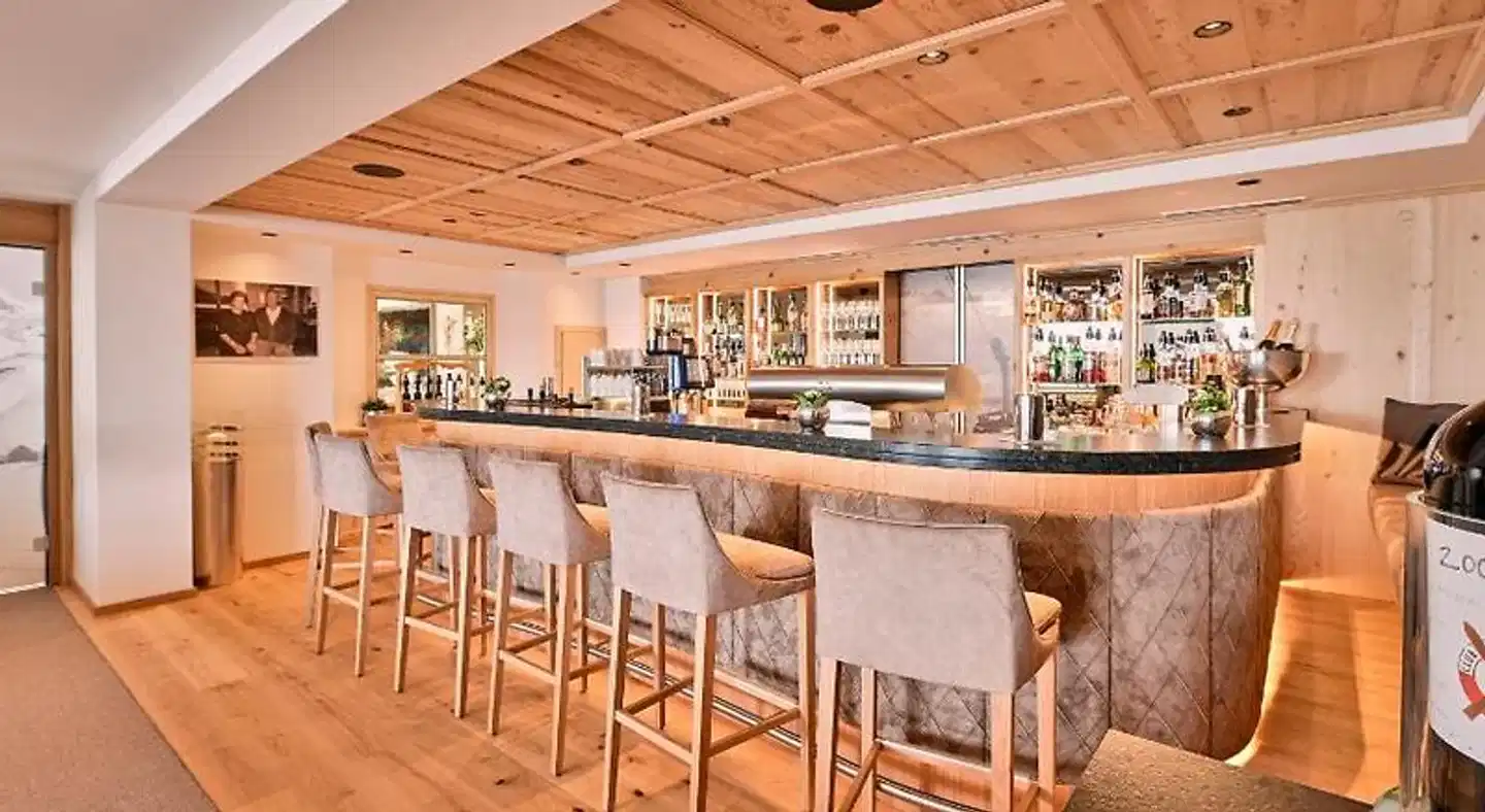 Sporthotel Enzian Bar