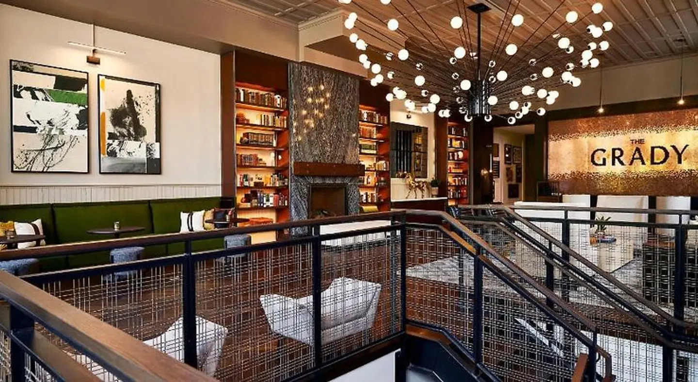 The Grady Bar