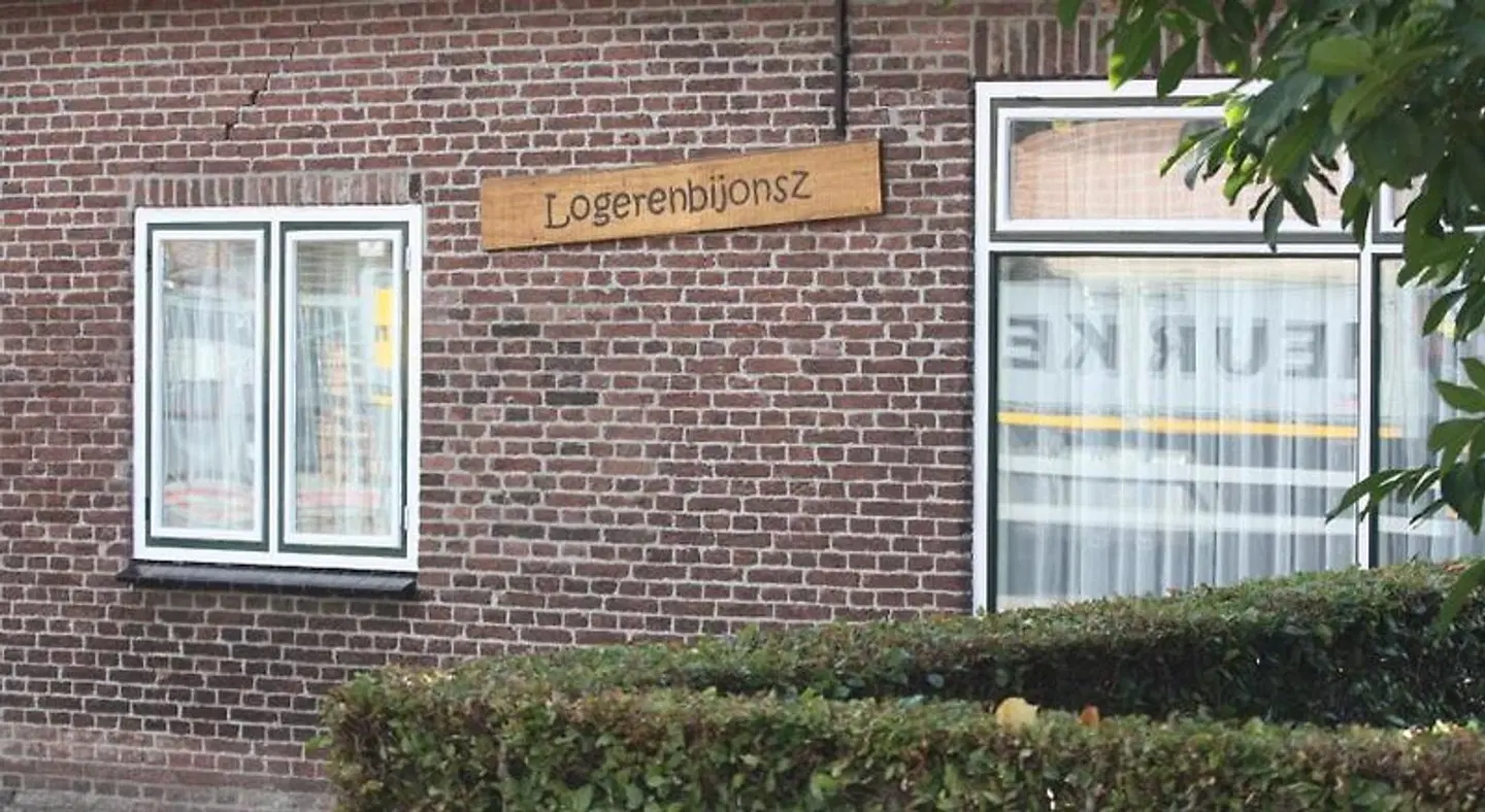 Logerenbijonsz EXTERIOR