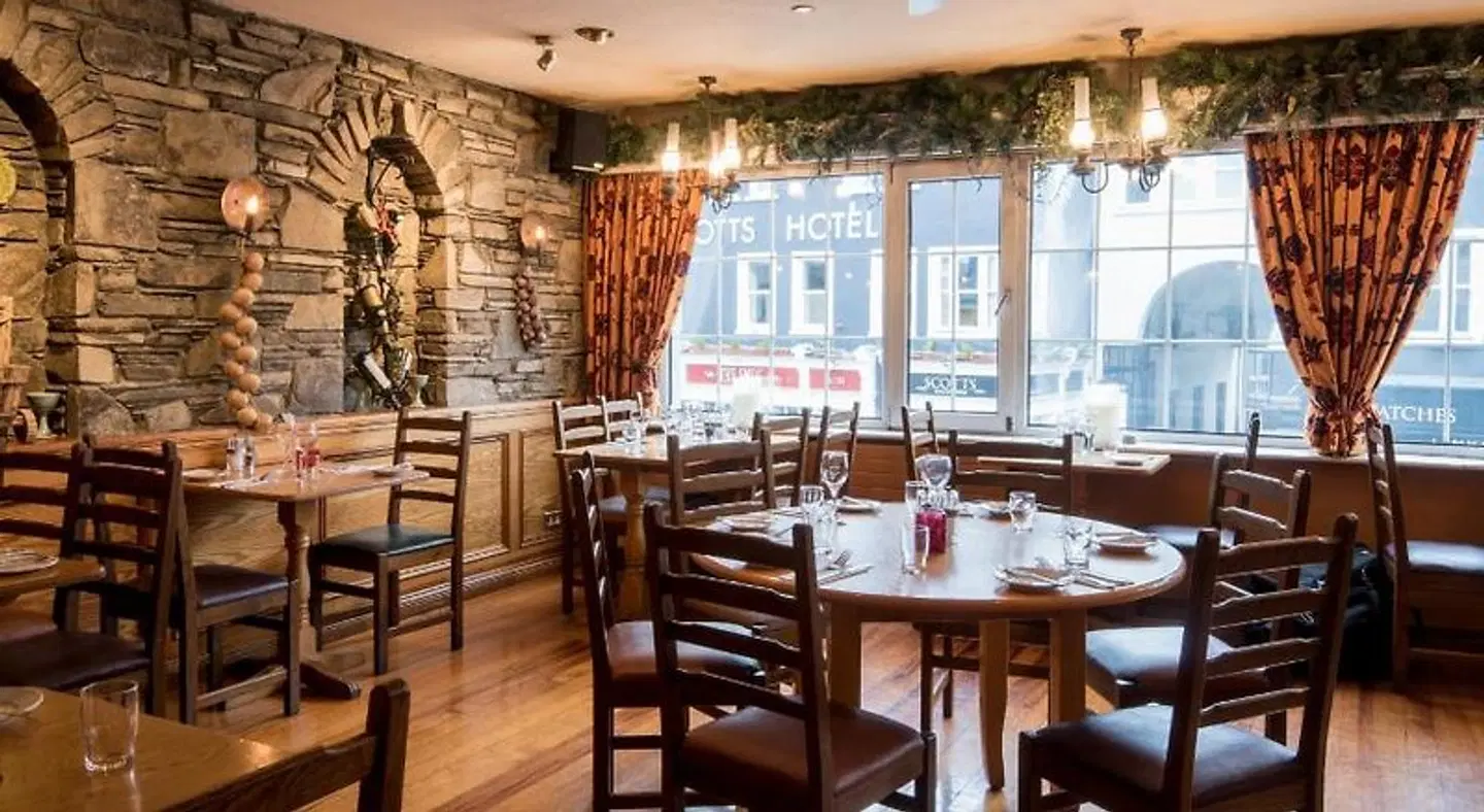 Failte Hotel Restaurant