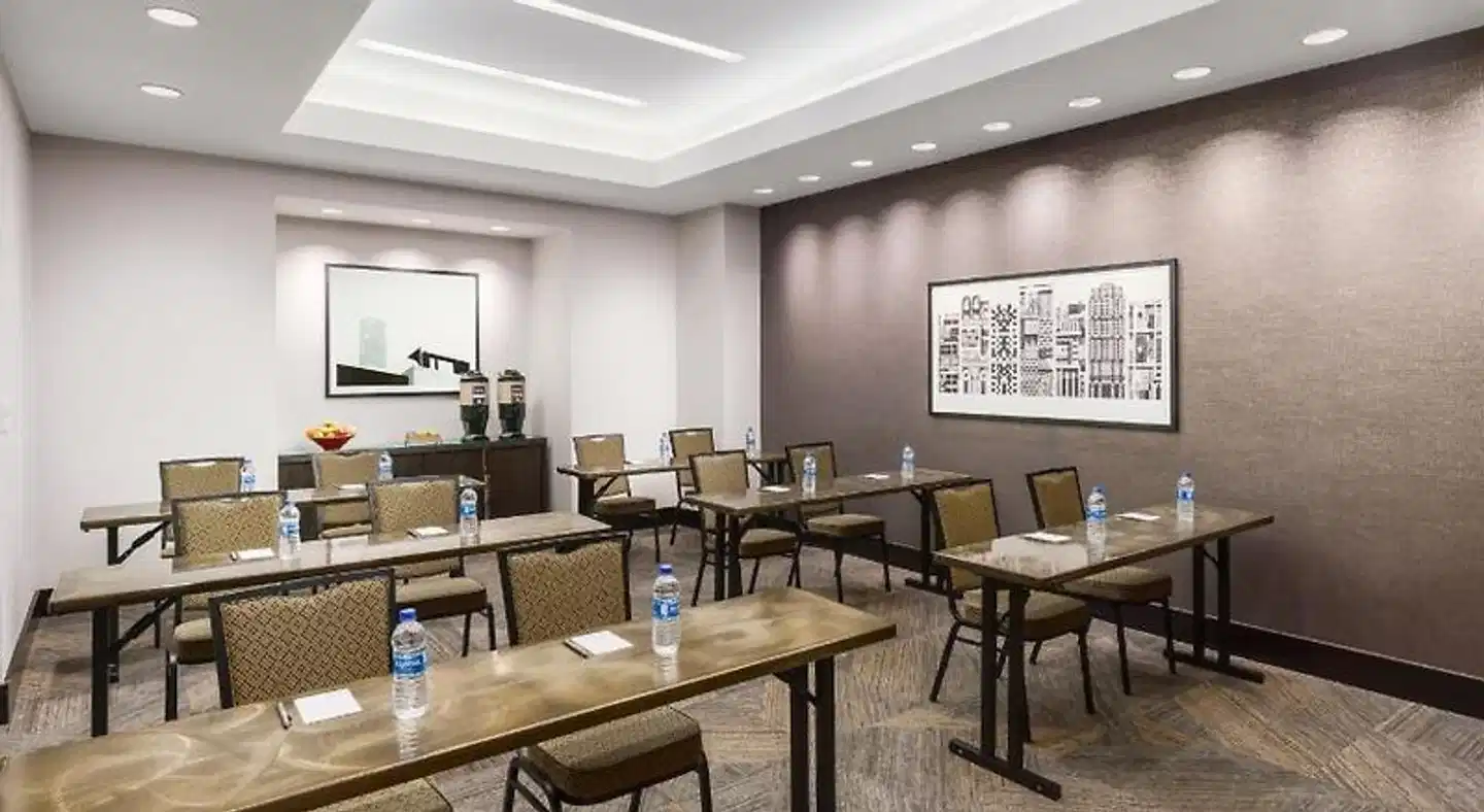 Fairf. I&S NY Manhattan/Penn St. Konferenz