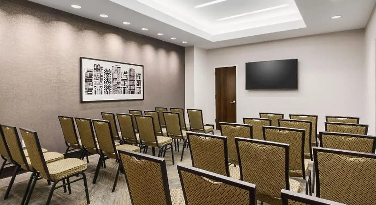 Fairf. I&S NY Manhattan/Penn St. Konferenz