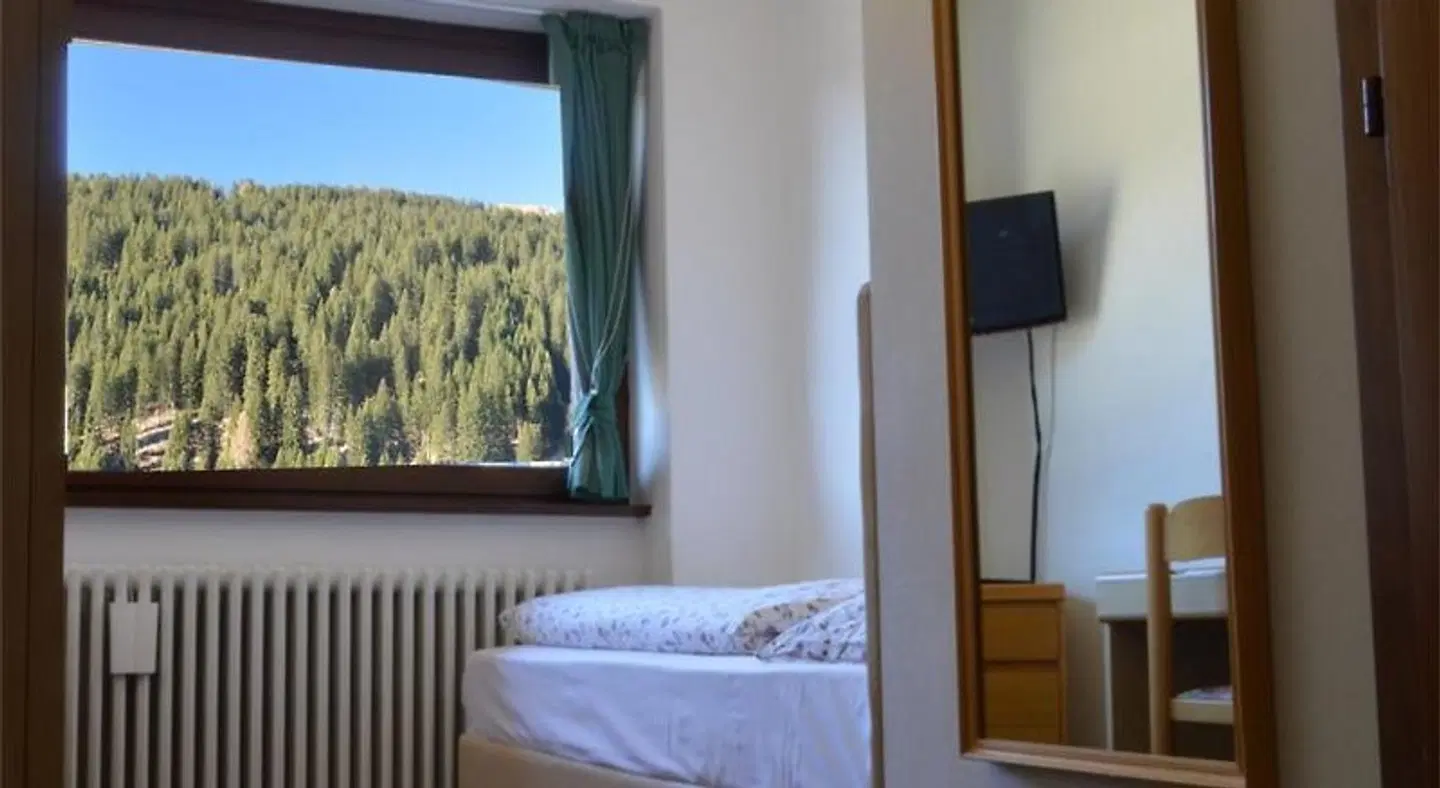 Hotel Garnì Bucaneve ROOM_EXAMPLE