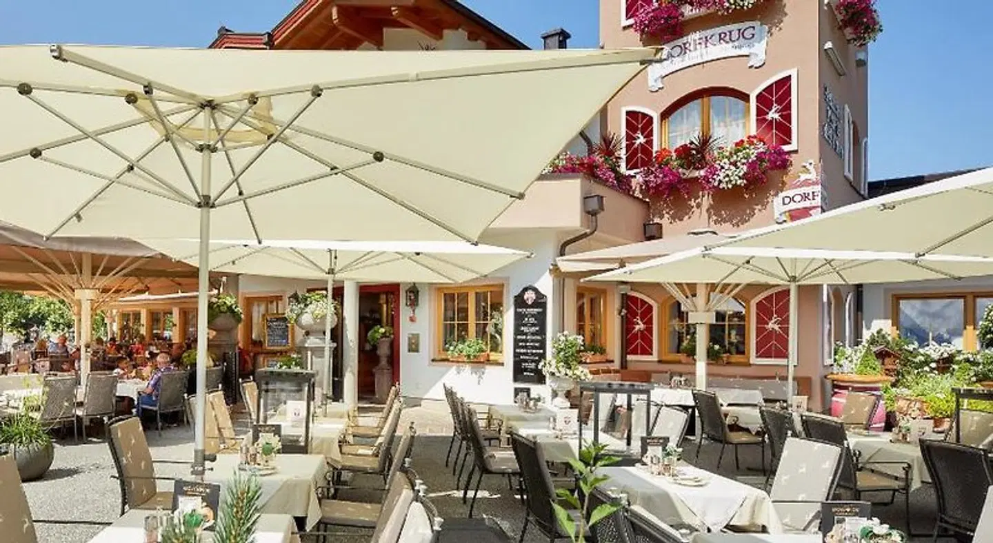 Dorfkrug Kaprun Terrasse