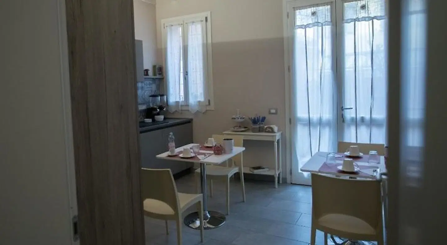 Lanterna Room&Breakfast Restaurant