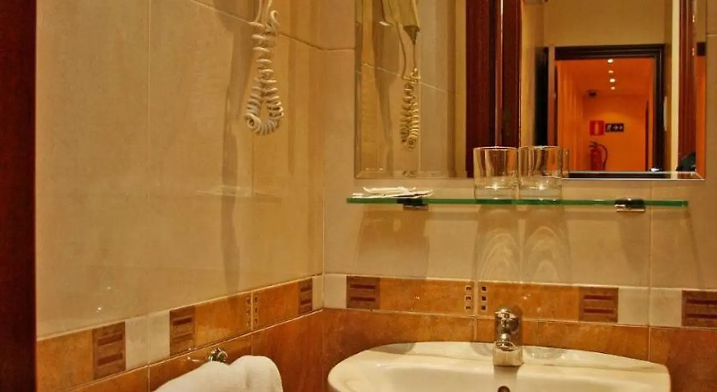 Hostal Victoria II Badezimmer