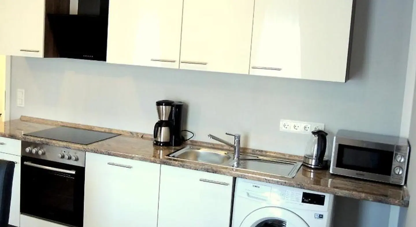 Merkel Villa Apartamente Hallenbad