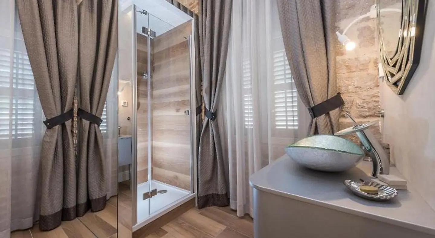 Zara Palace - Design Rooms Badezimmer
