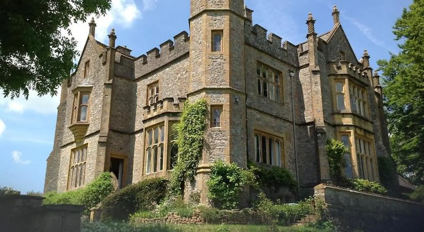 Greenham Hall EXTERIOR