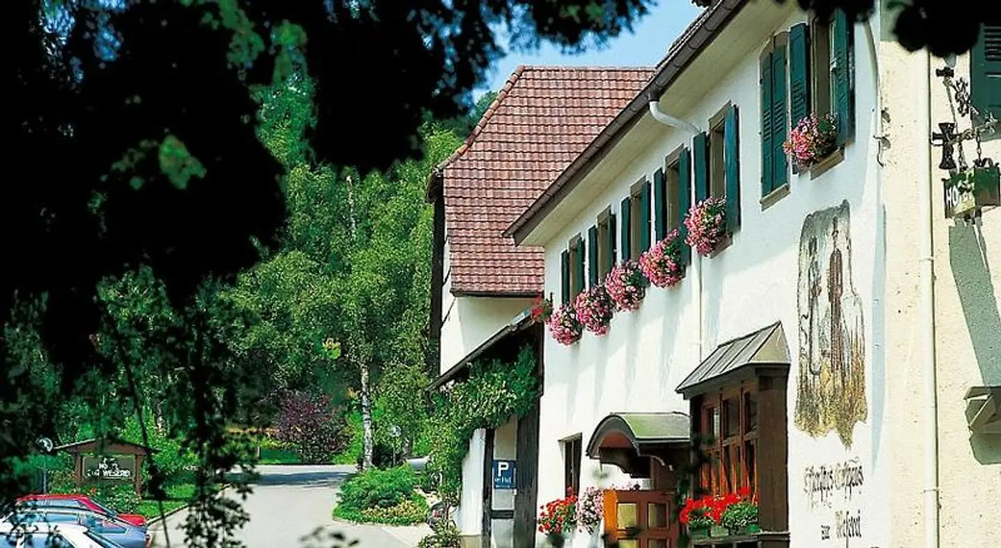 Hotel Garni Zur Weserei EXTERIOR
