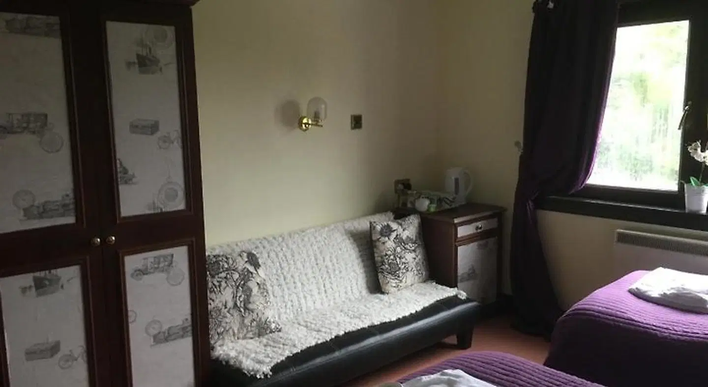 Gordon House ROOM_EXAMPLE