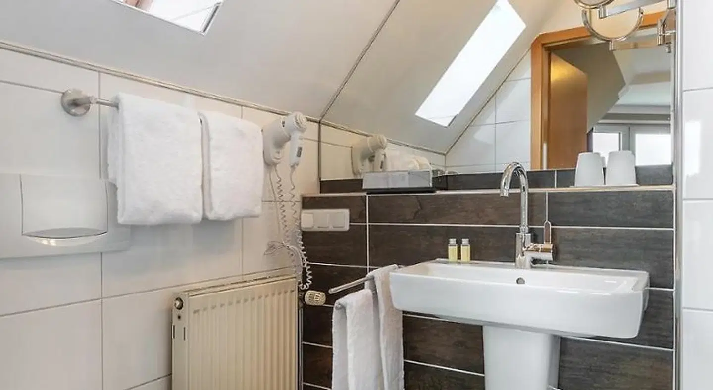 City-Hotel Geilenkirchen Badezimmer