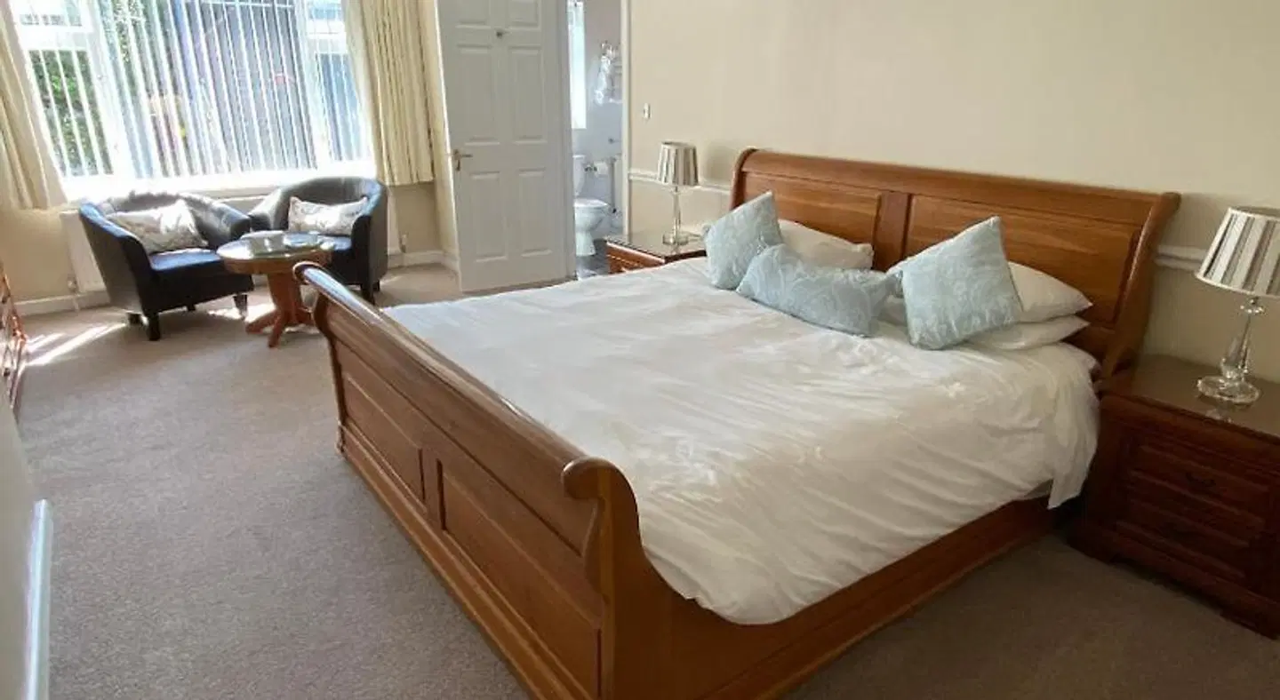Ardmore House ROOM_EXAMPLE