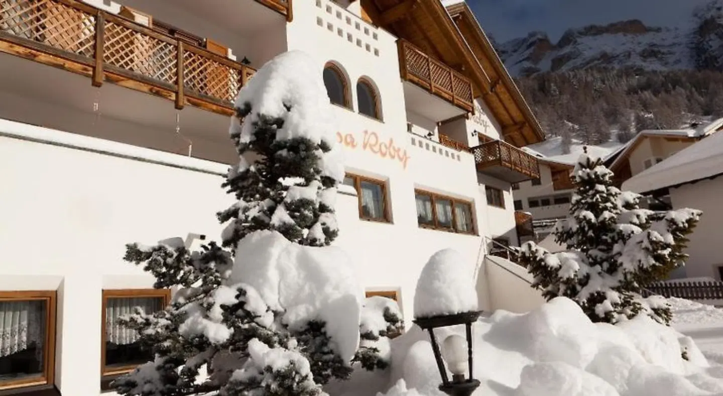 Ciasa Roby EXTERIOR