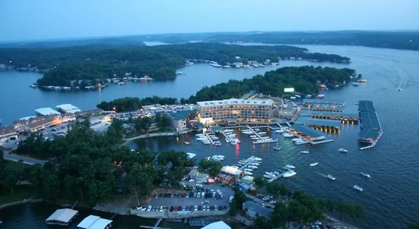 Camden on the Lake Resort LANDSCAPE