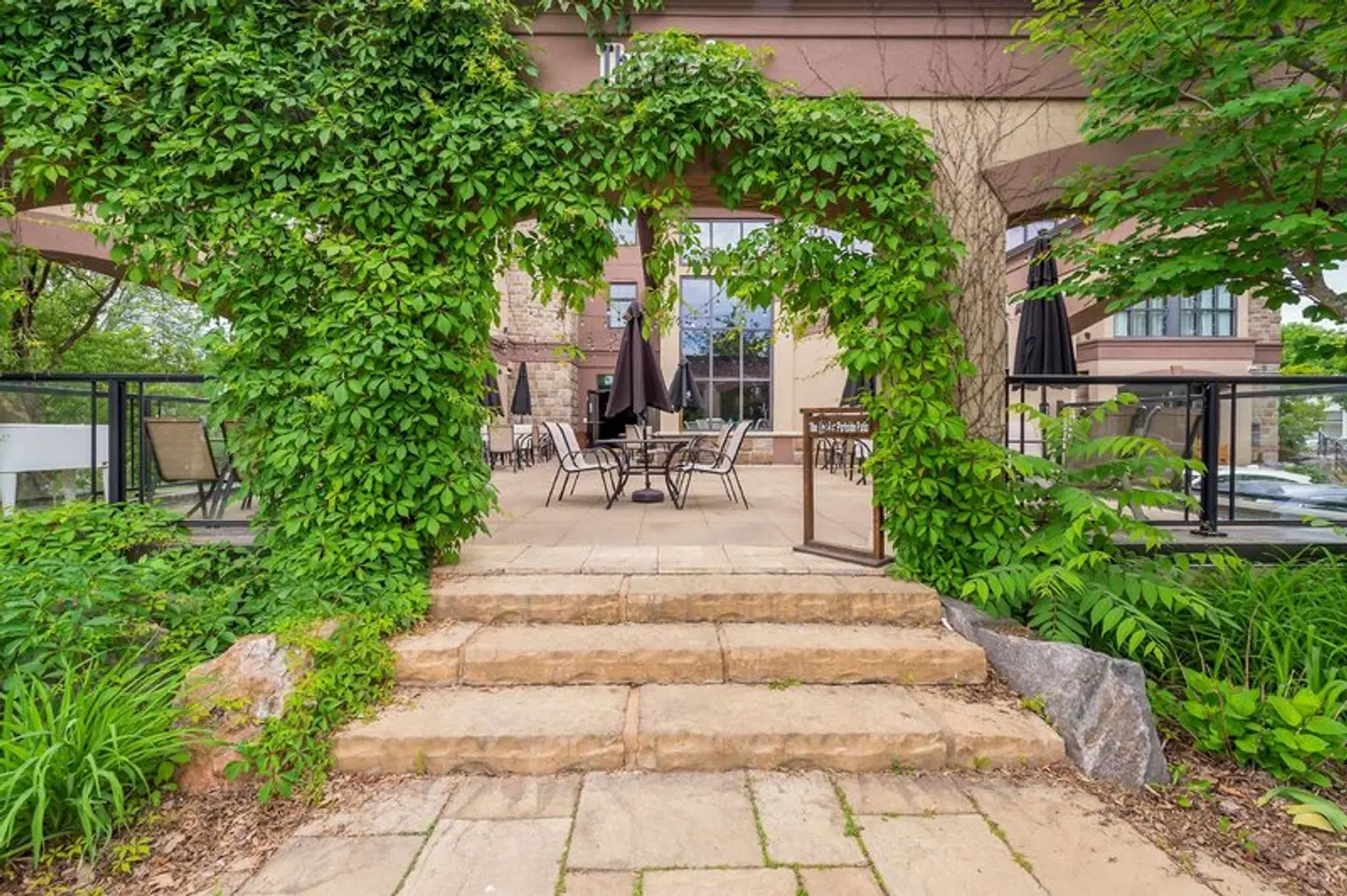Best Western Plus Perth Parkside Inn & Spa Garten