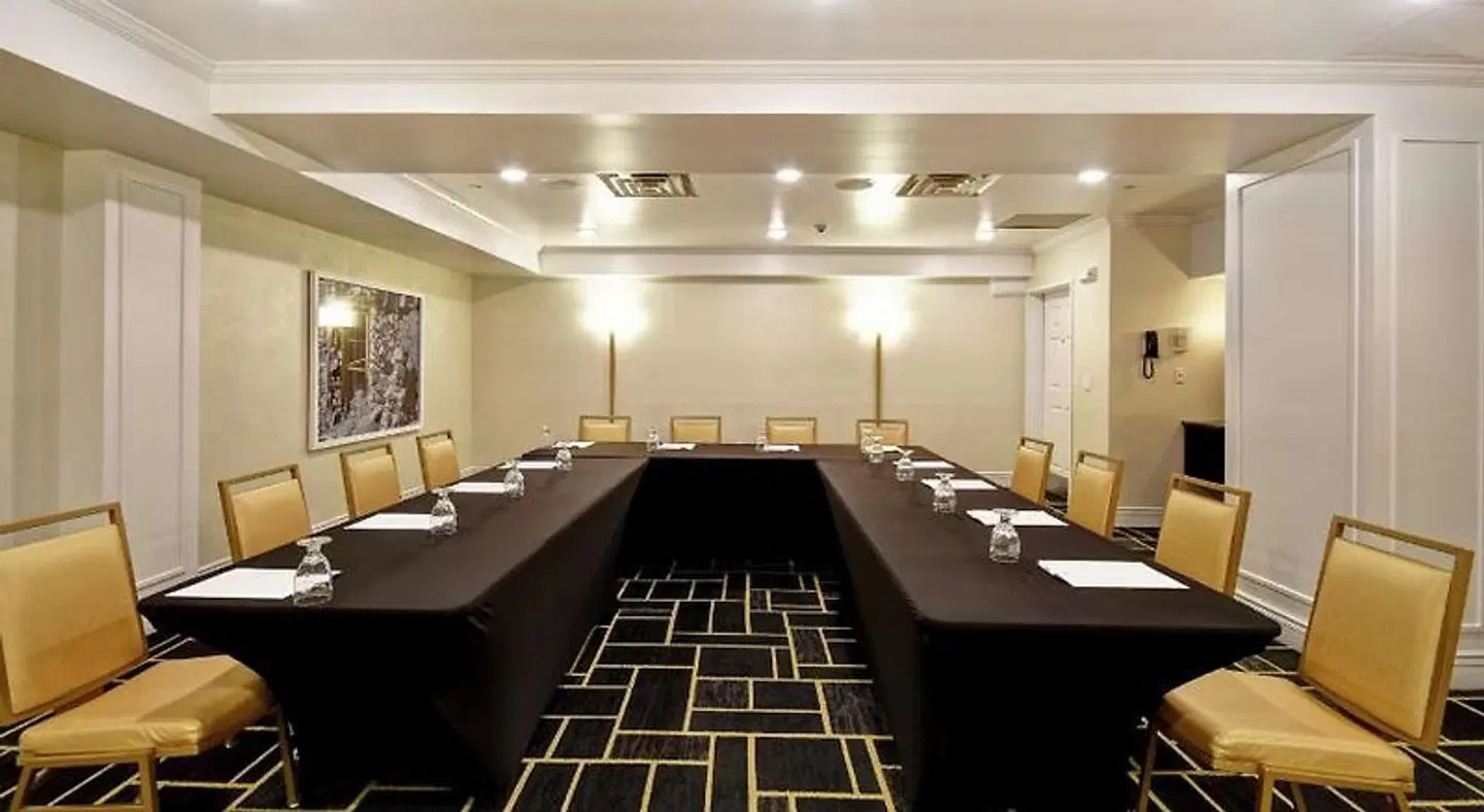 DoubleTree by Hilton Deadwood at Cadillac Jack's Konferenz