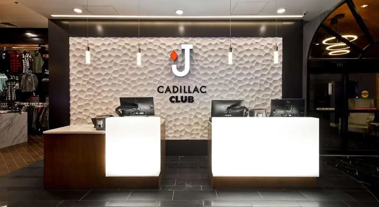 DoubleTree by Hilton Deadwood at Cadillac Jack's MODEL_IMPRESSION