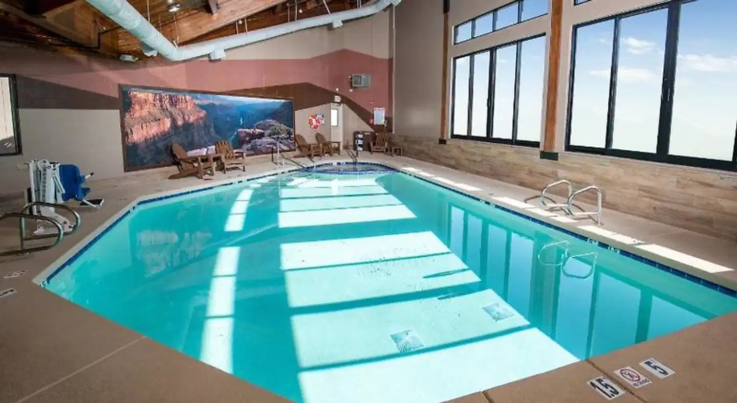 Grand Canyon Hotel & Suites Hallenbad
